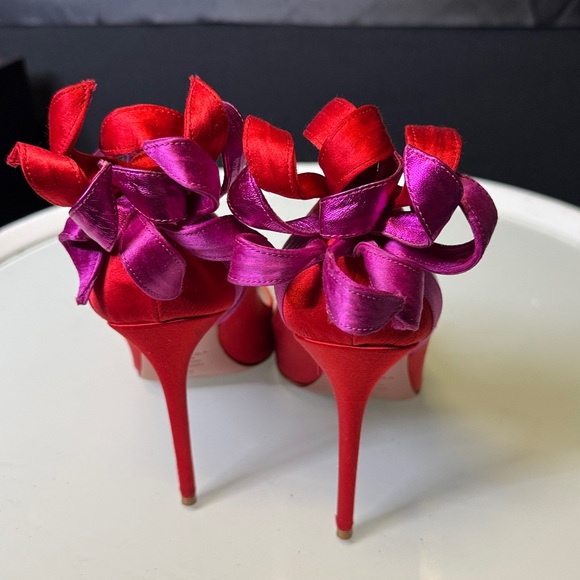 SHOWSTOPPERS! AQUAZZURA GORGEOUS HEELS! red satin and purple leather - Picture 3 of 7